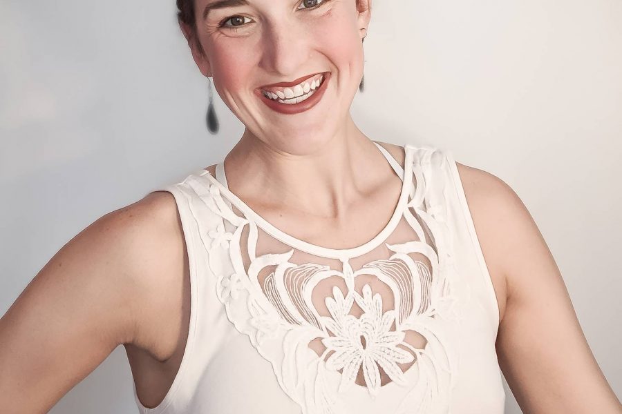 alt=professional headshot of caitlin haywood dance teacher